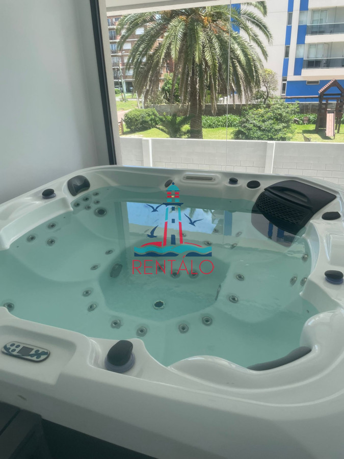 Apartamento ID.500 - Apartamento en venta de 2 dormitorios en Punta del este 