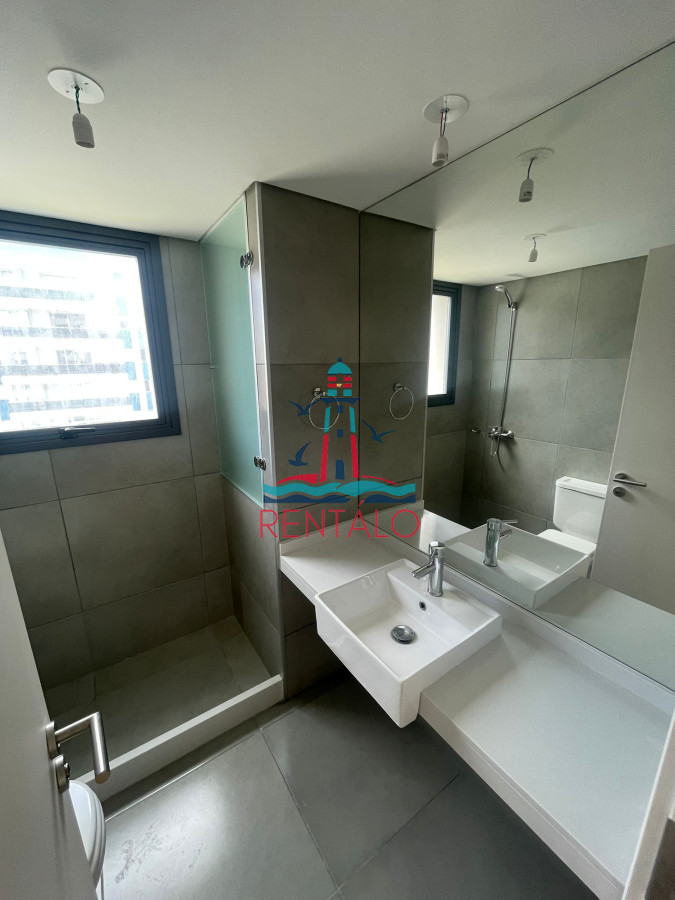 Apartamento ID.500 - Apartamento en venta de 2 dormitorios en Punta del este 