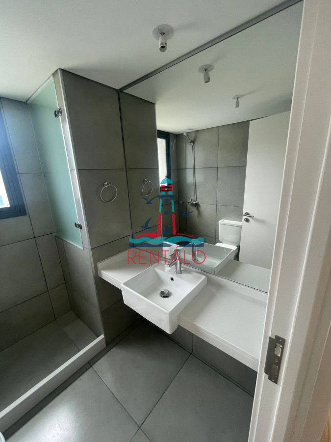 Apartamento ID.500 - Apartamento en venta de 2 dormitorios en Punta del este 