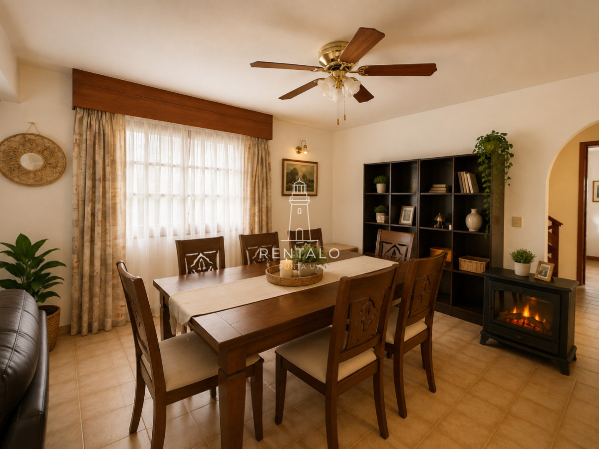 Casa ID.956 - Venta casa de 4 Dormitorios en Playa Mansa Punta del este 