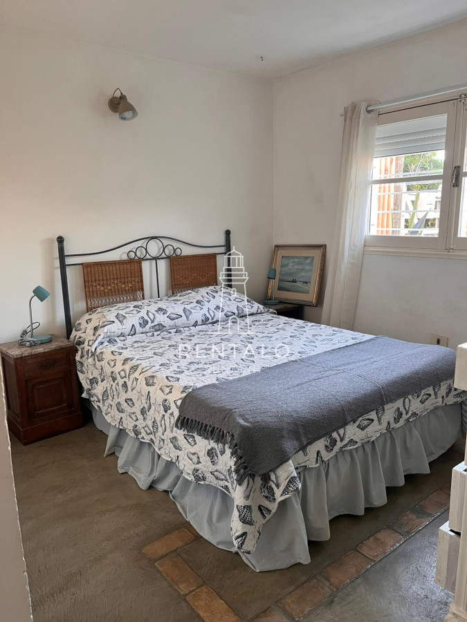 Casa ID.957 - VENTA DE CASA DE 3 DORMITORIOS CON VISTA AL MAR EN PINARES PUNTA DEL ESTE 