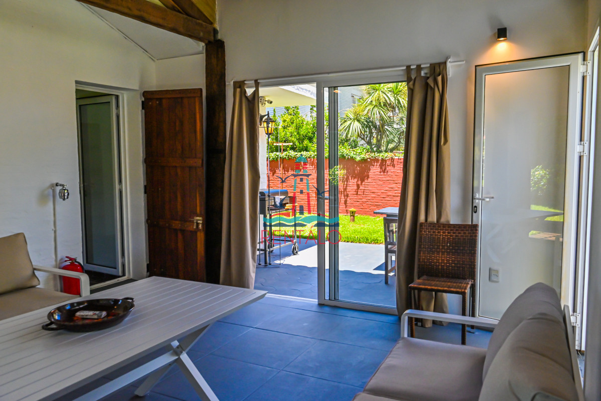 Casa ID.201 - Casa en venta 3 dormitorios en Punta del Este playa mansa 