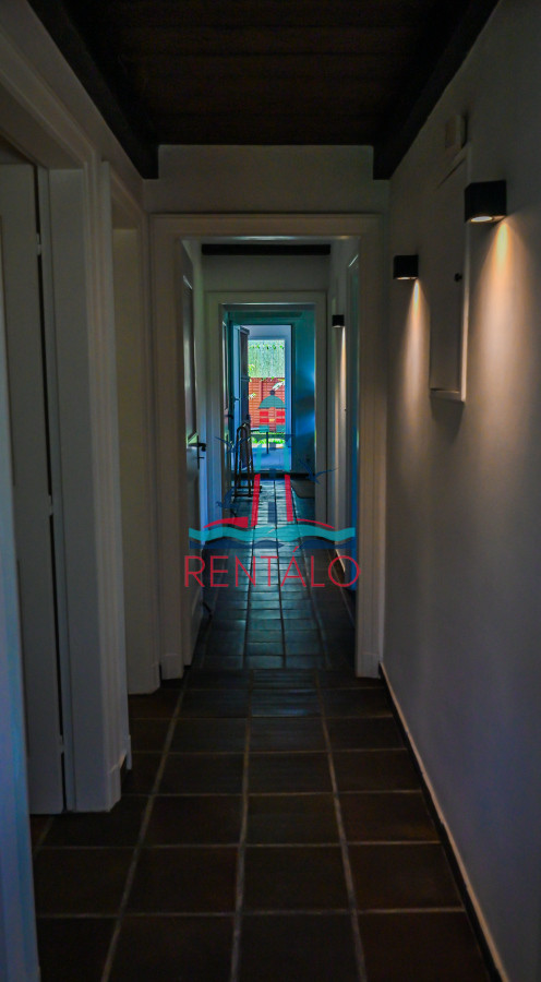 Casa ID.201 - Casa en venta 3 dormitorios en Punta del Este playa mansa 