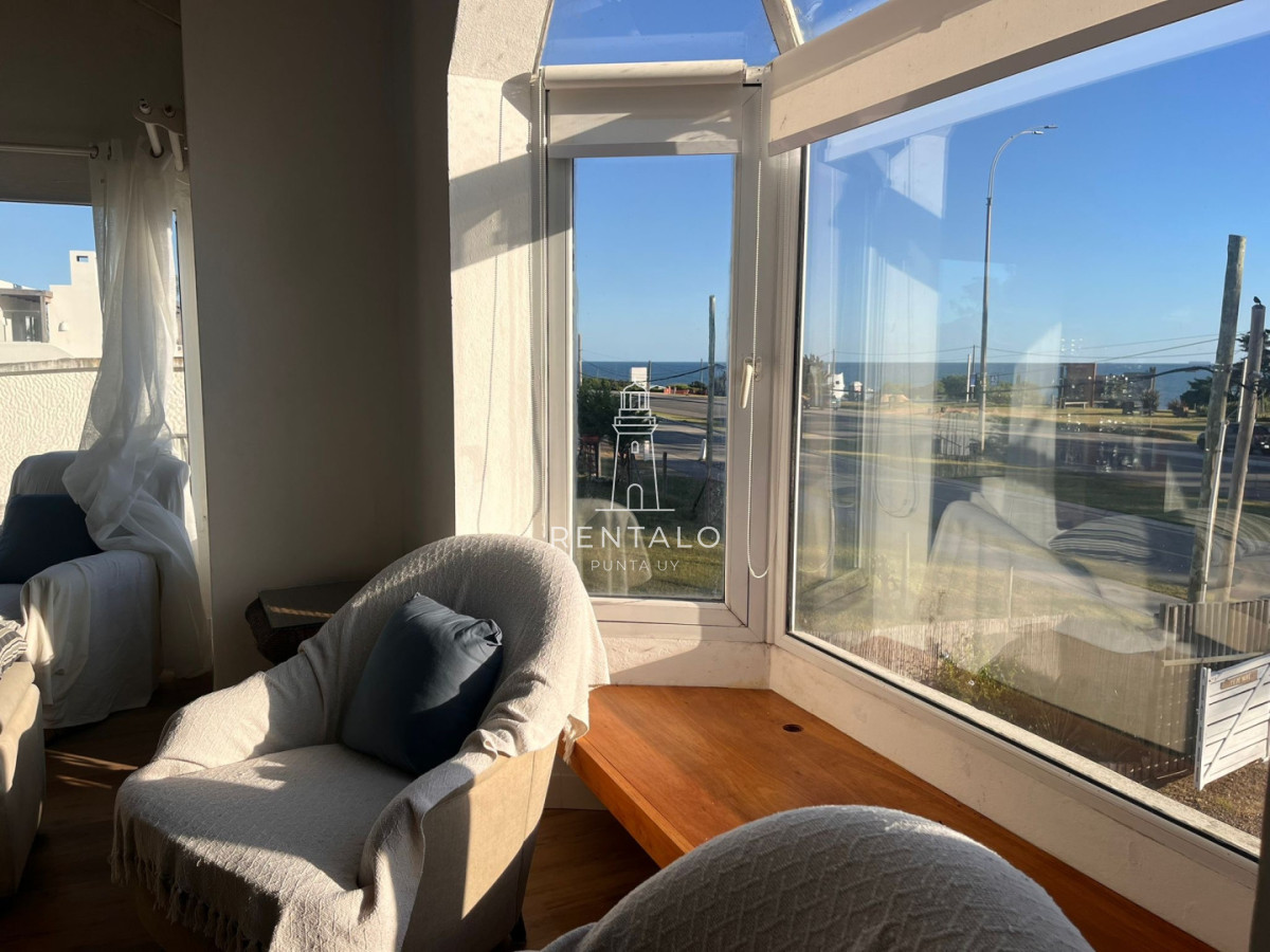 Casa ID.957 - VENTA DE CASA DE 3 DORMITORIOS CON VISTA AL MAR EN PINARES PUNTA DEL ESTE 