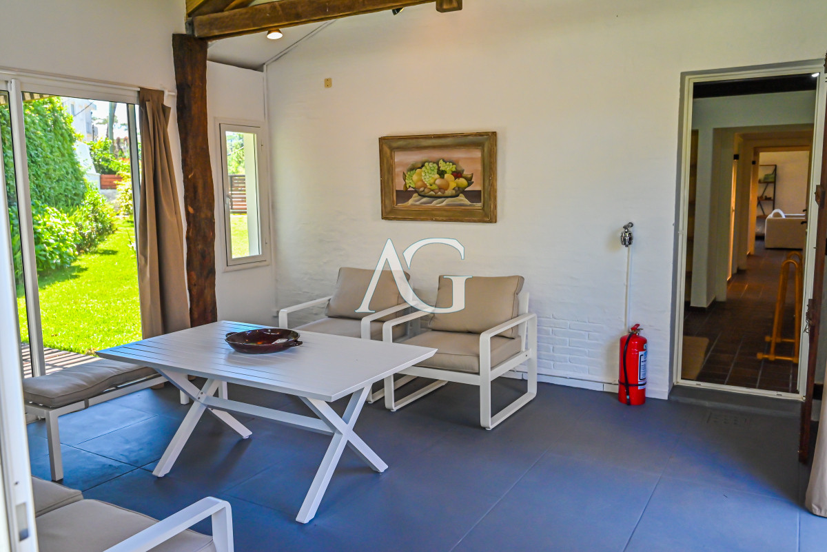 Casa ID.254 - Casa en Venta, Mansa, Punta del Este, 3 Dormitorios.