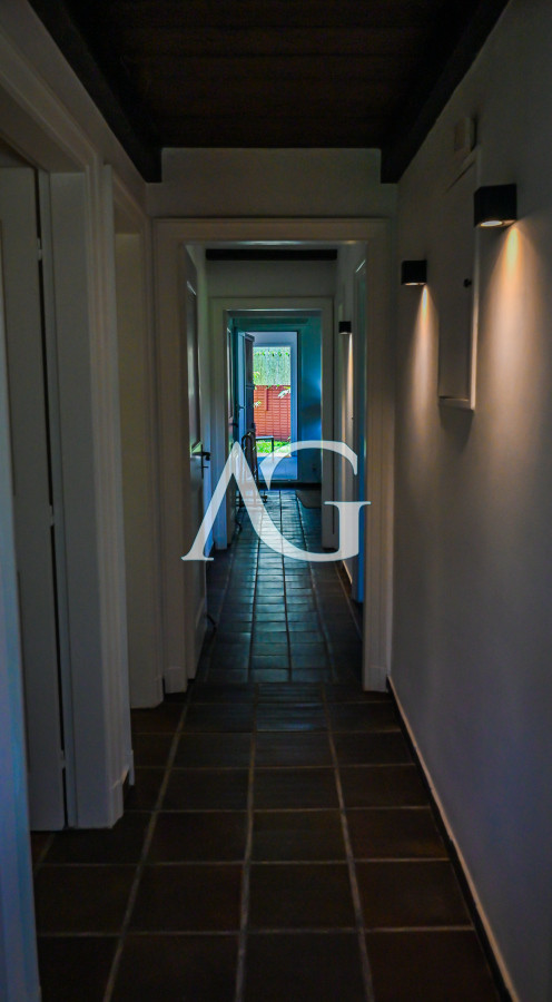 Casa ID.254 - Casa en Venta, Mansa, Punta del Este, 3 Dormitorios.