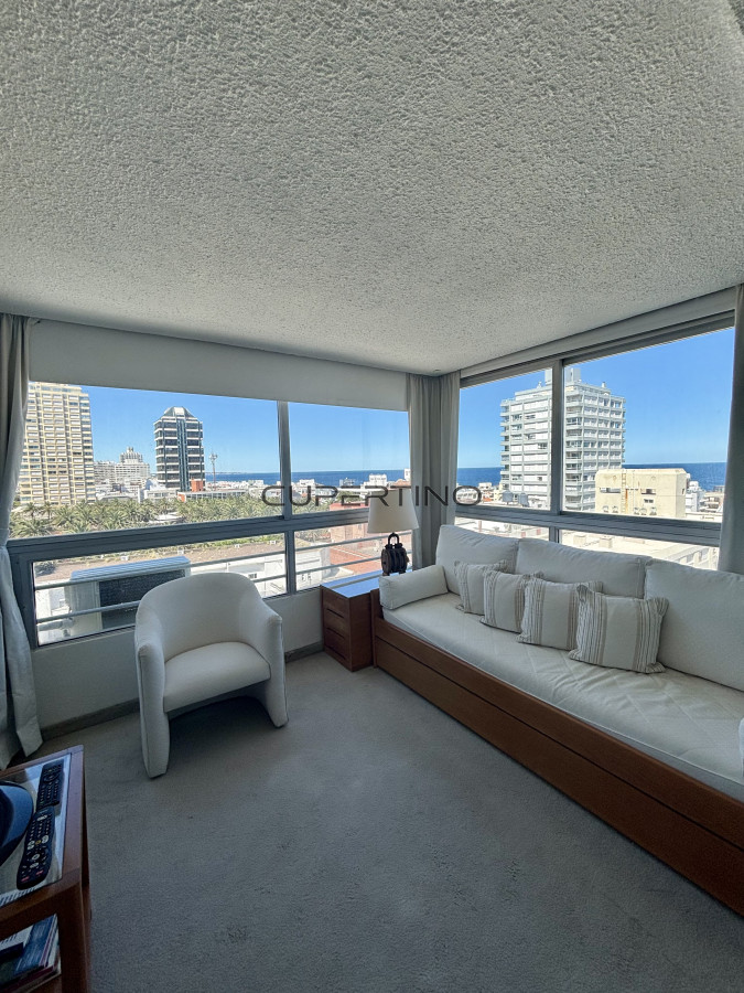 Apartamento ID.593 - Apartamento en Venta y Alquiler, Peninsula, Punta del Este, 2 Dormitorios.