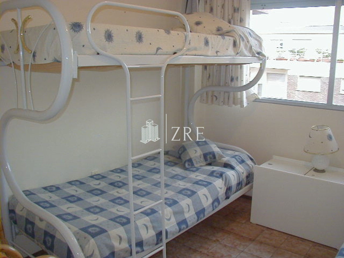 Apartamento ID.1296 - Apartamento en Venta, Peninsula, Punta del Este, 2 Dormitorios.