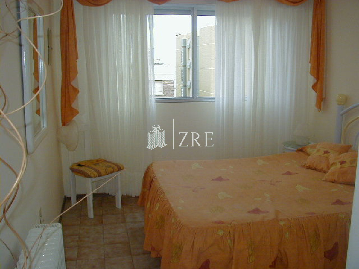 Apartamento ID.1296 - Apartamento en Venta, Peninsula, Punta del Este, 2 Dormitorios.