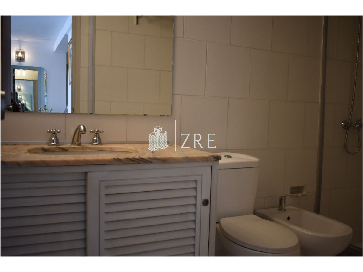 Apartamento ID.1302 - Apartamento en Venta y Alquiler, Peninsula, Punta del Este, 1 Dormitorios.