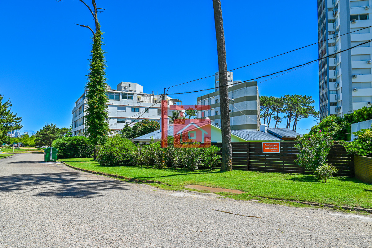 Casa ID.681 - Casa en Venta, Mansa, Punta del Este, 3 Dormitorios.