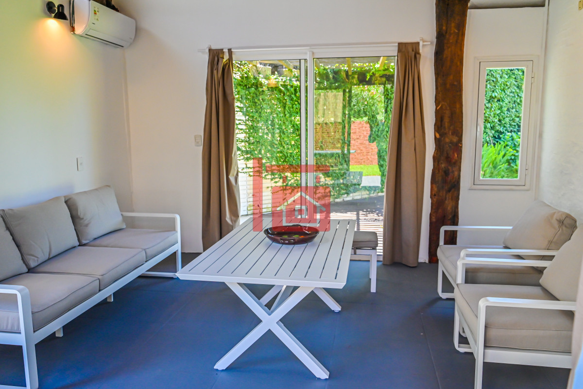Casa ID.681 - Casa en Venta, Mansa, Punta del Este, 3 Dormitorios.