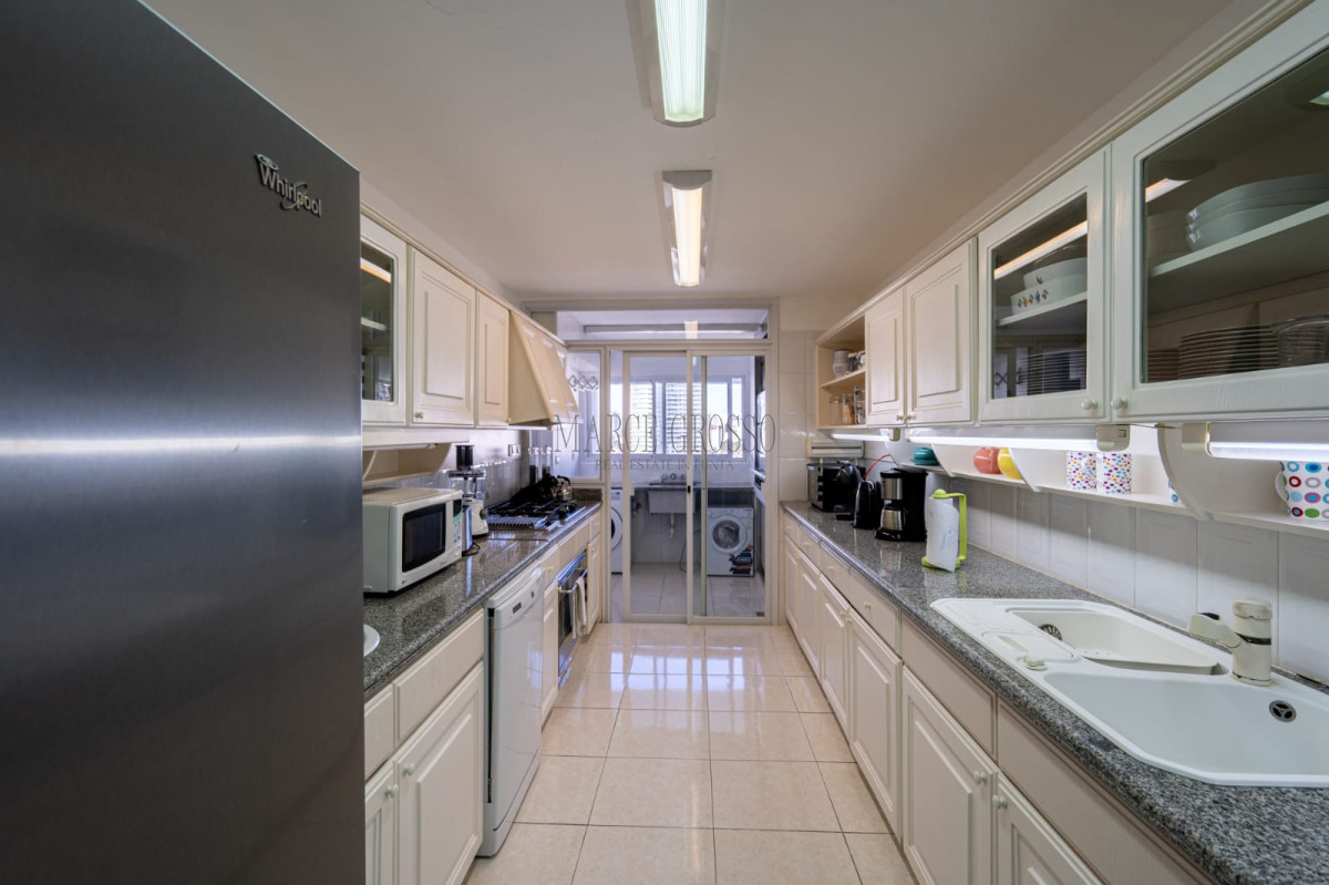 Apartamento ID.190 - Apartamento en Venta y Alquiler, Mansa, Punta del Este