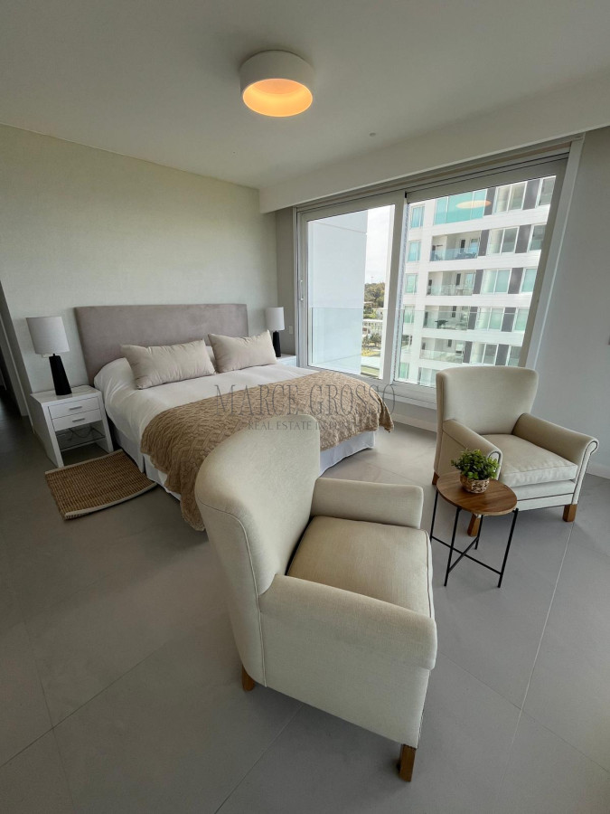 Apartamento ID.204 - Lujoso Apartamento en venta y alquiler. Temporada.