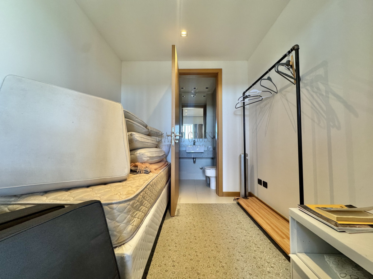 Apartamento ID.199 - TIBURON TERRAZAS BARRA APARTAMENTO VENTA DE 3 SUITES + DEPENDENCIA PUNTA DEL ESTE