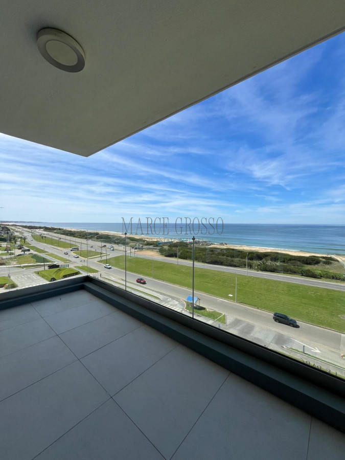 Apartamento ID.204 - Lujoso Apartamento en venta y alquiler. Temporada.
