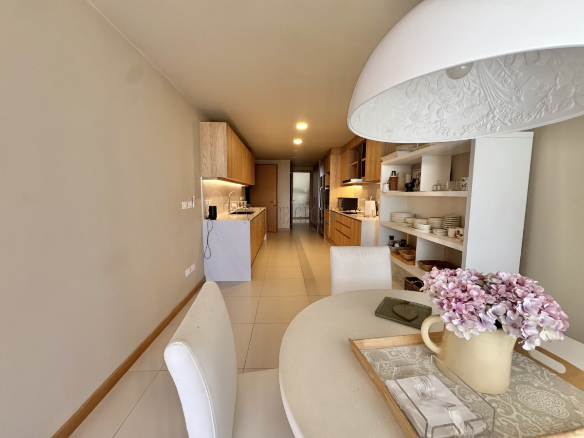 Apartamento ID.199 - TIBURON TERRAZAS BARRA APARTAMENTO VENTA DE 3 SUITES + DEPENDENCIA PUNTA DEL ESTE
