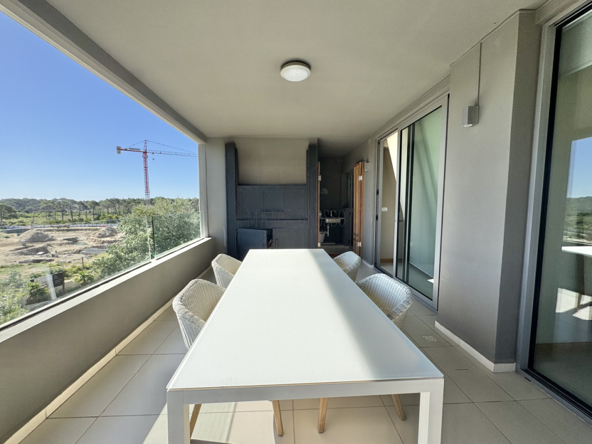 Apartamento ID.199 - TIBURON TERRAZAS BARRA APARTAMENTO VENTA DE 3 SUITES + DEPENDENCIA PUNTA DEL ESTE