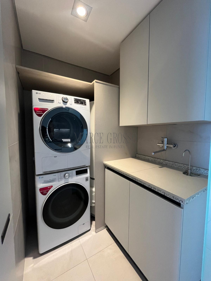 Apartamento ID.204 - Lujoso Apartamento en venta y alquiler. Temporada.