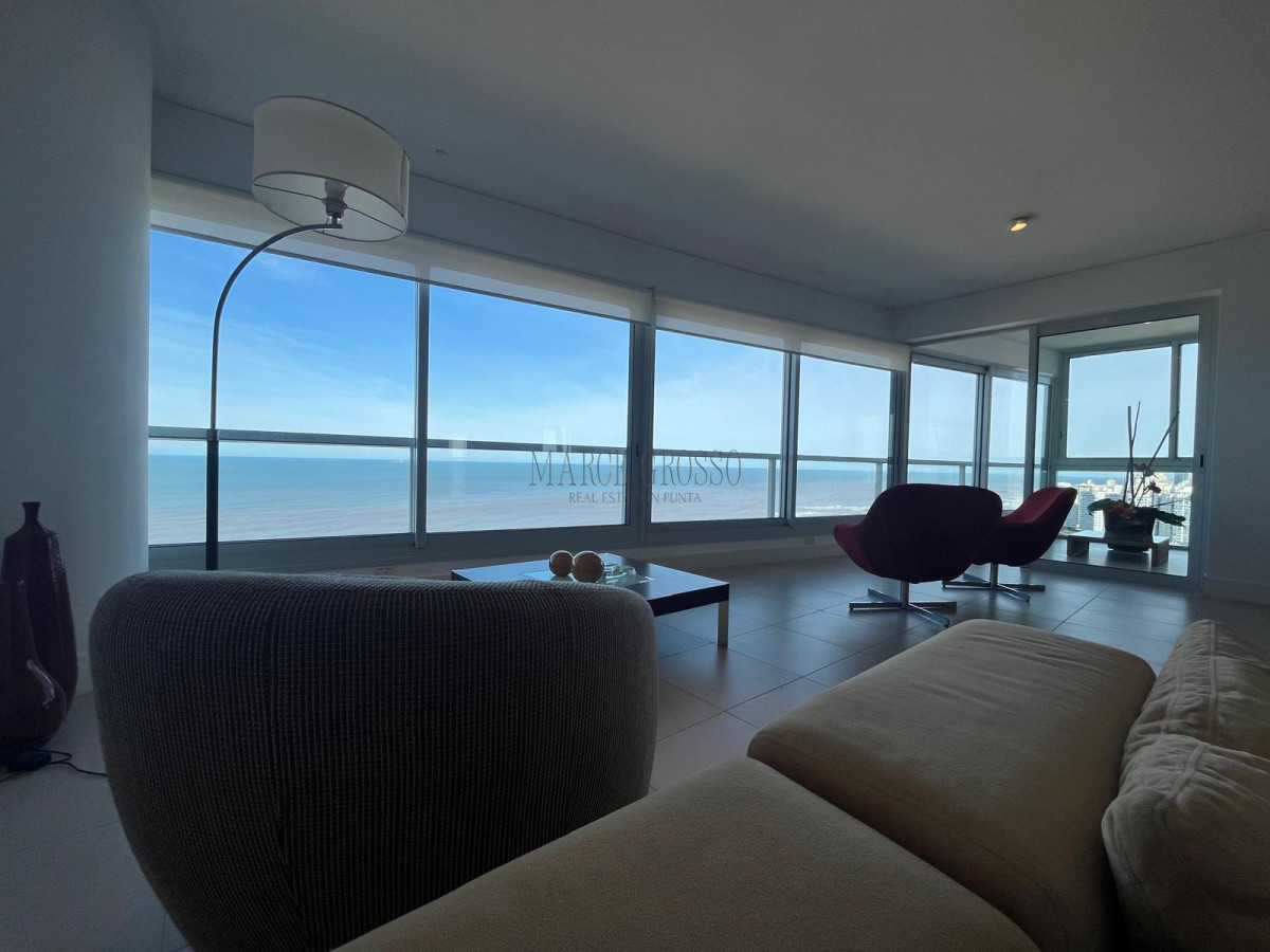 Apartamento ID.216 - Apartamento en Venta y Alquiler, Brava, Punta del Este, 3 Dormitorios.