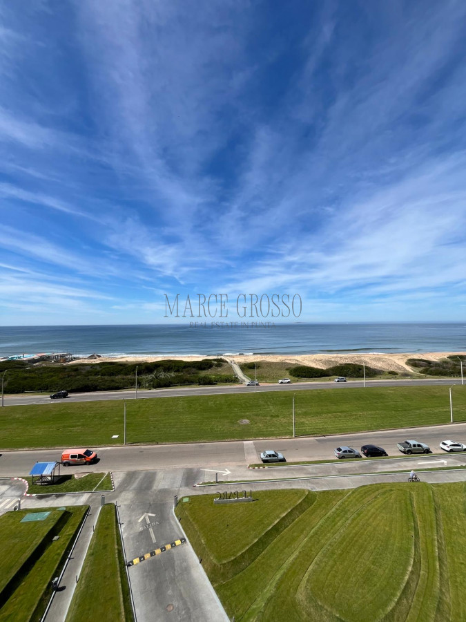 Apartamento ID.204 - Lujoso Apartamento en venta y alquiler. Temporada.