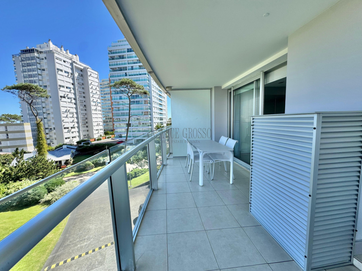 Apartamento ID.218 - Apartamento en Venta y Alquiler, Mansa, Punta del Este, 2 Dormitorios.