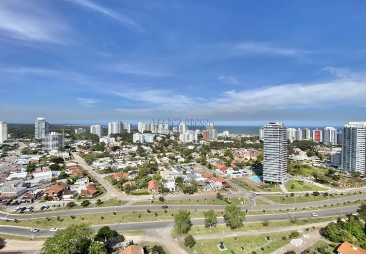Apartamento ID.198 - MIAMI BOULEVARD VENTA DE APARTAMENTO DE 3 DORMITORIOS PUNTA DEL ESTE