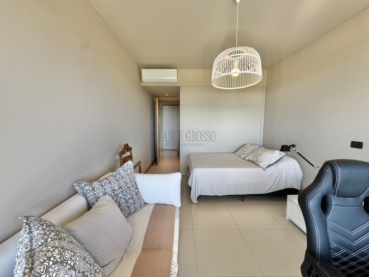Apartamento ID.199 - TIBURON TERRAZAS BARRA APARTAMENTO VENTA DE 3 SUITES + DEPENDENCIA PUNTA DEL ESTE