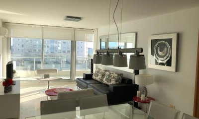 Apartamento en Venta y Alquiler, Mansa, Punta del Este, 2 Dormitorios.