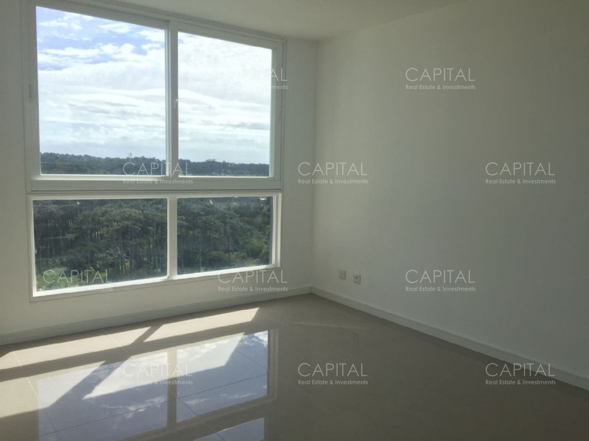 Apartamento ID.39744 - Torre ONE en Venta de Dos Ambientes Punta del Este