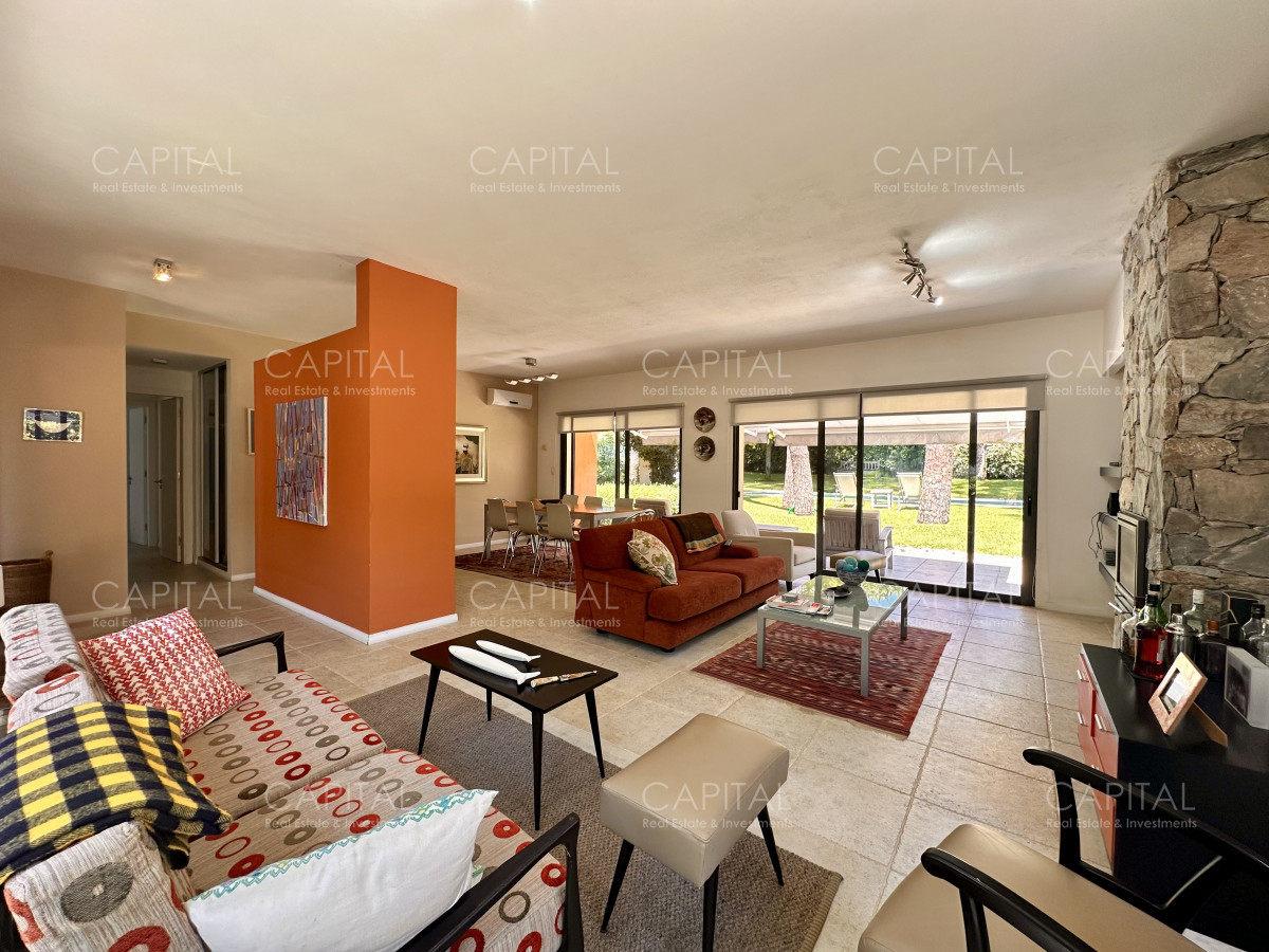 Casa en venta en Barrio Privado Punta del Este