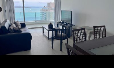Departamento en venta con vista al mar playa mansa
