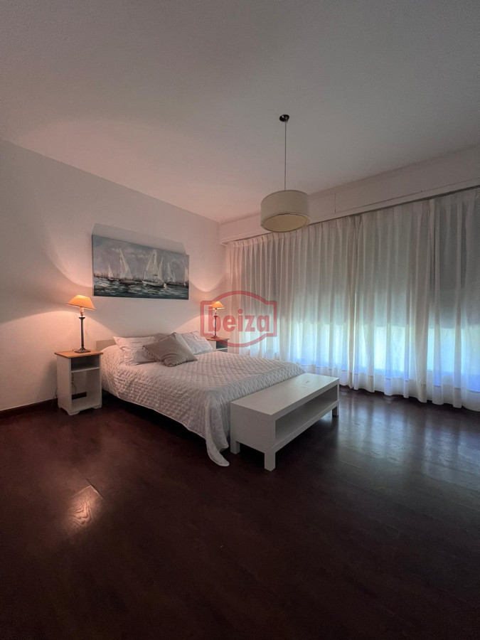 Casa ID.166088/Playa-Mansa-a-150-metros-de-la-costa - Chalet en Venta - Estupendo para vivienda de todo el año