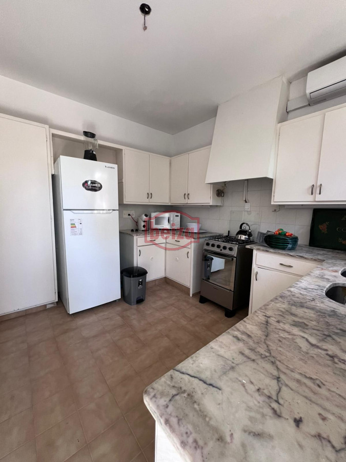 Casa ID.166088/Playa-Mansa-a-150-metros-de-la-costa - Chalet en Venta - Estupendo para vivienda de todo el año