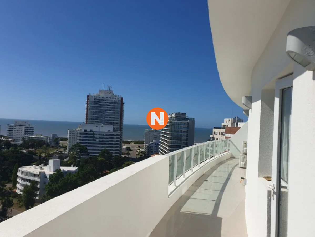 Espectacular Penthouse, 2 dormitorios - NLV219903A