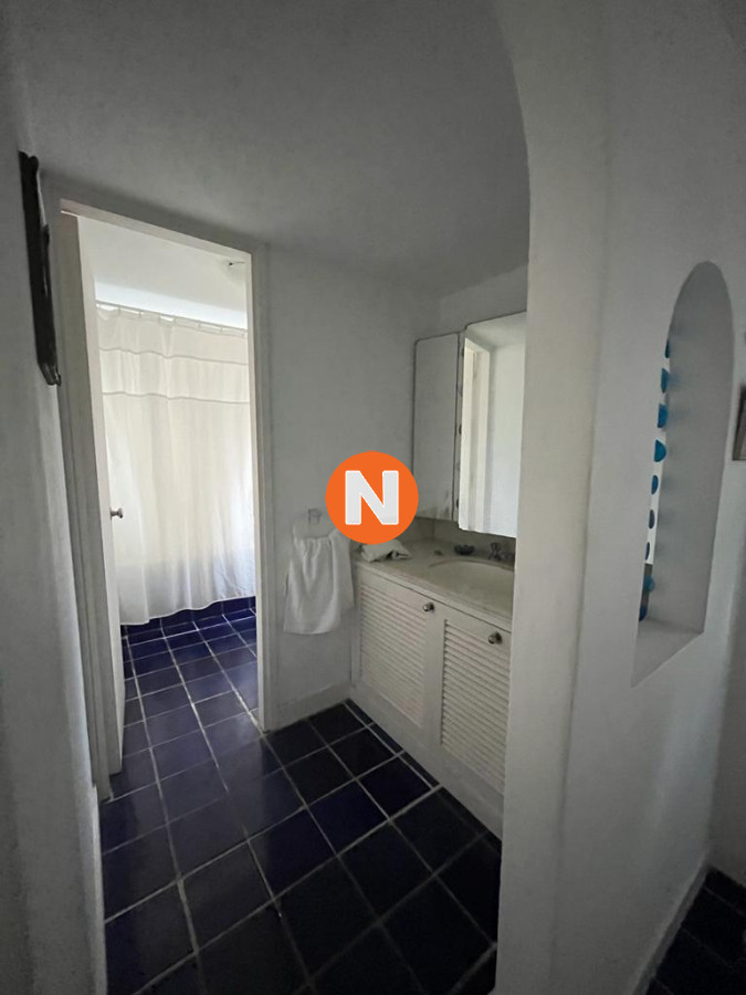 Apartamento Ref.219741 - Apartamento a la venta en Pinares, Punta del Este 4 Dormitorios