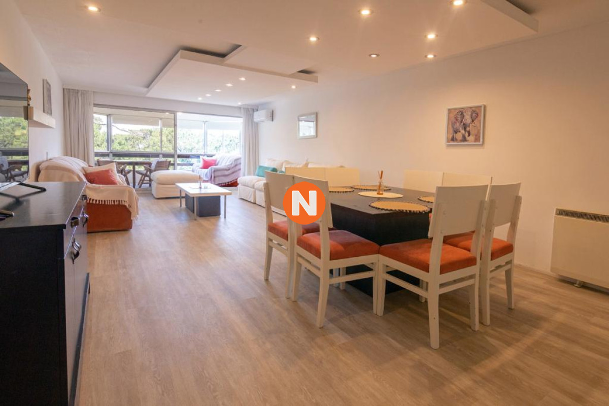 Apartamento Ref.155606 - Apartamento en Venta y Alquiler, Roosevelt, Punta del Este, 3 Dormitorios.