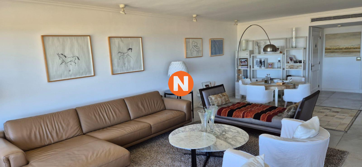 Apartamento con ubicación privilegiada  - NLV223242A