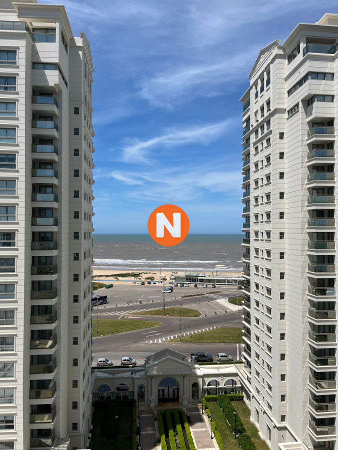 Apartamento en Venta y Alquiler, Brava, Punta del Este, 3 Dormitorios. - NLV201839A