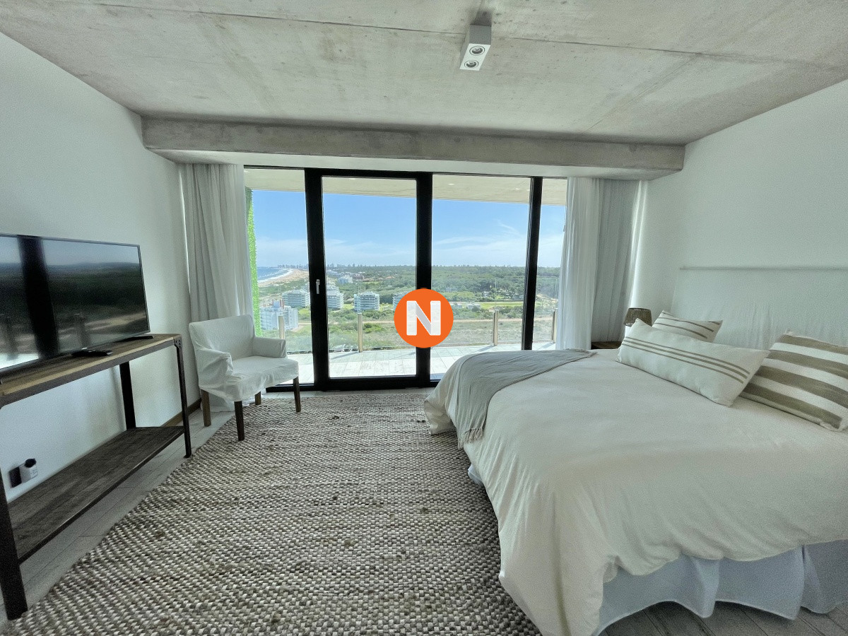 Apartamento Ref.220153 -  APARTAMENTO DE 1 DORMITORIO EN EDIFICIO SURFSIDE  PUNTA DEL ESTE