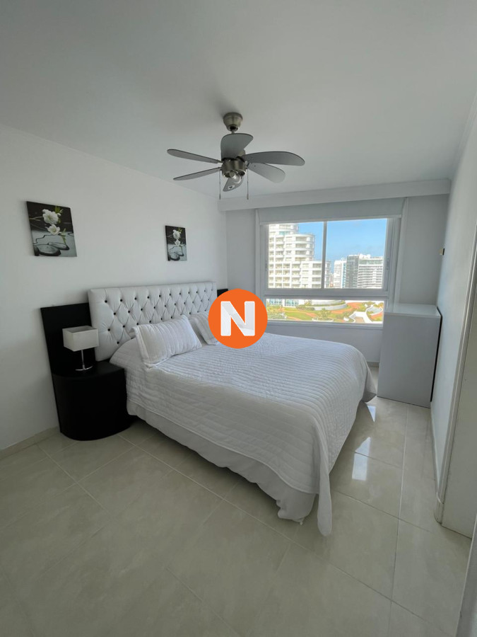 Apartamento Ref.9111 - Apartamento en Venta y Alquiler, Mansa, Punta del Este, 3 Dormitorios.