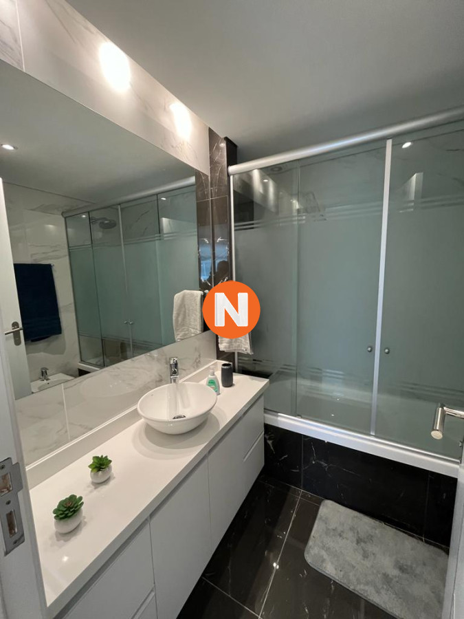 Apartamento Ref.218524 - Increíble propiedad en venta frente al mar en la Mansa, Punta del este