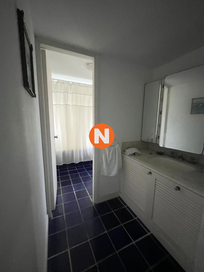 Apartamento Ref.219741 - Apartamento a la venta en Pinares, Punta del Este 4 Dormitorios