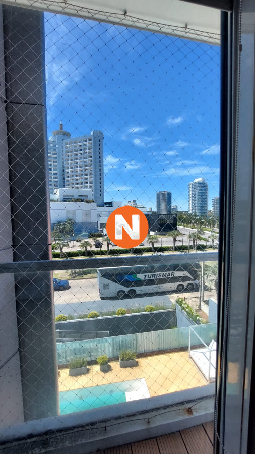 Alquiler apto 2 dormitorios Punta del Este - NLV214977A
