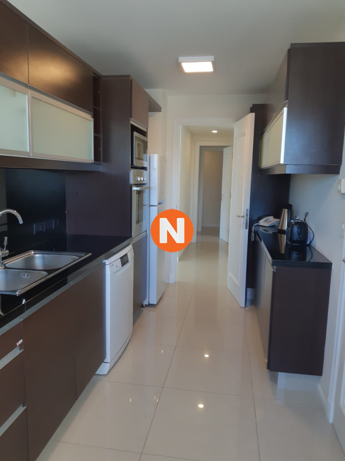 Apartamento Ref.201603 - Apartamento en Venta y Alquiler, Brava, Punta del Este, 2 Dormitorios.