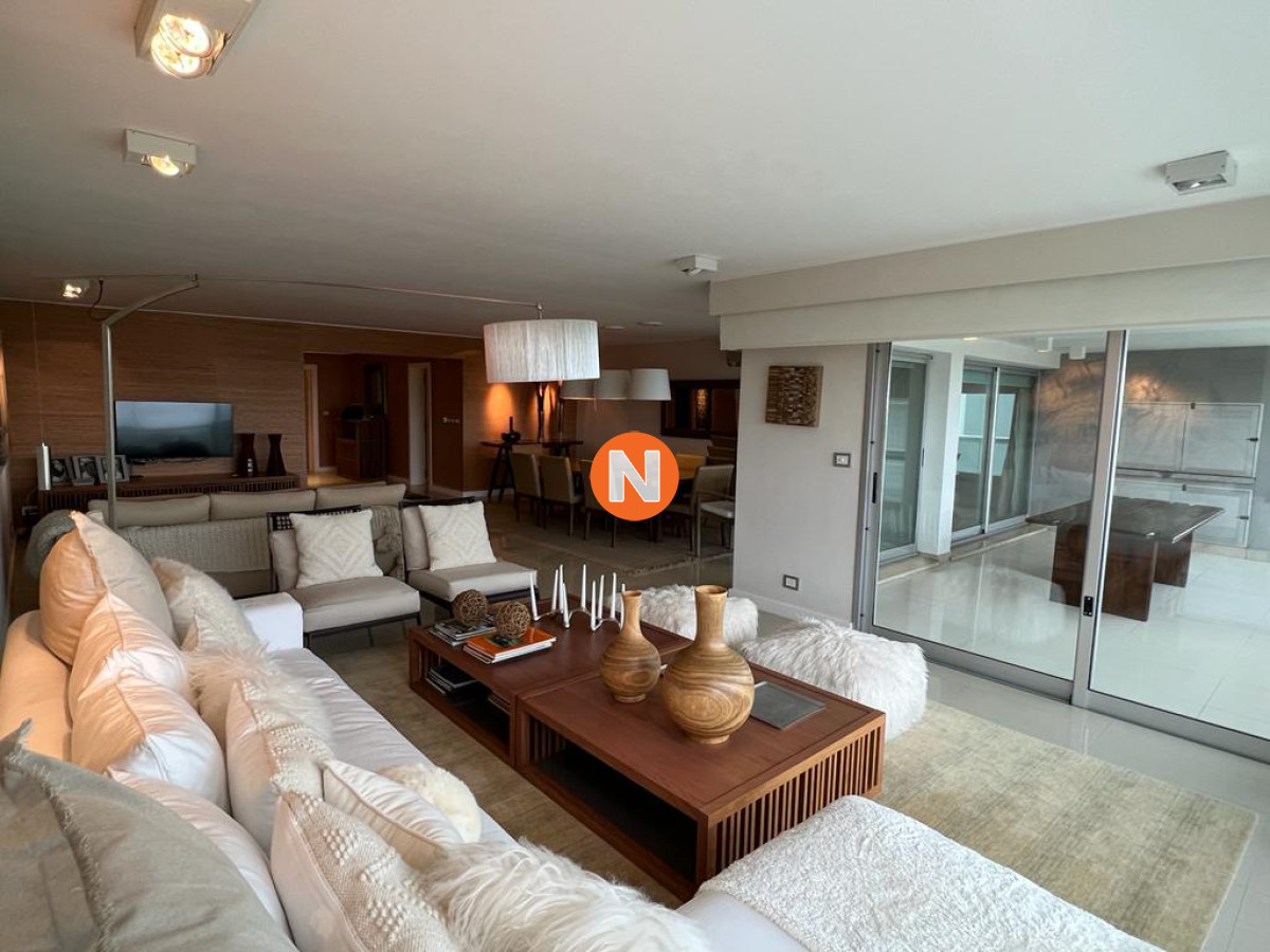 Apartamento Ref.219717 - Espectacular Apartamento frente a la playa brava