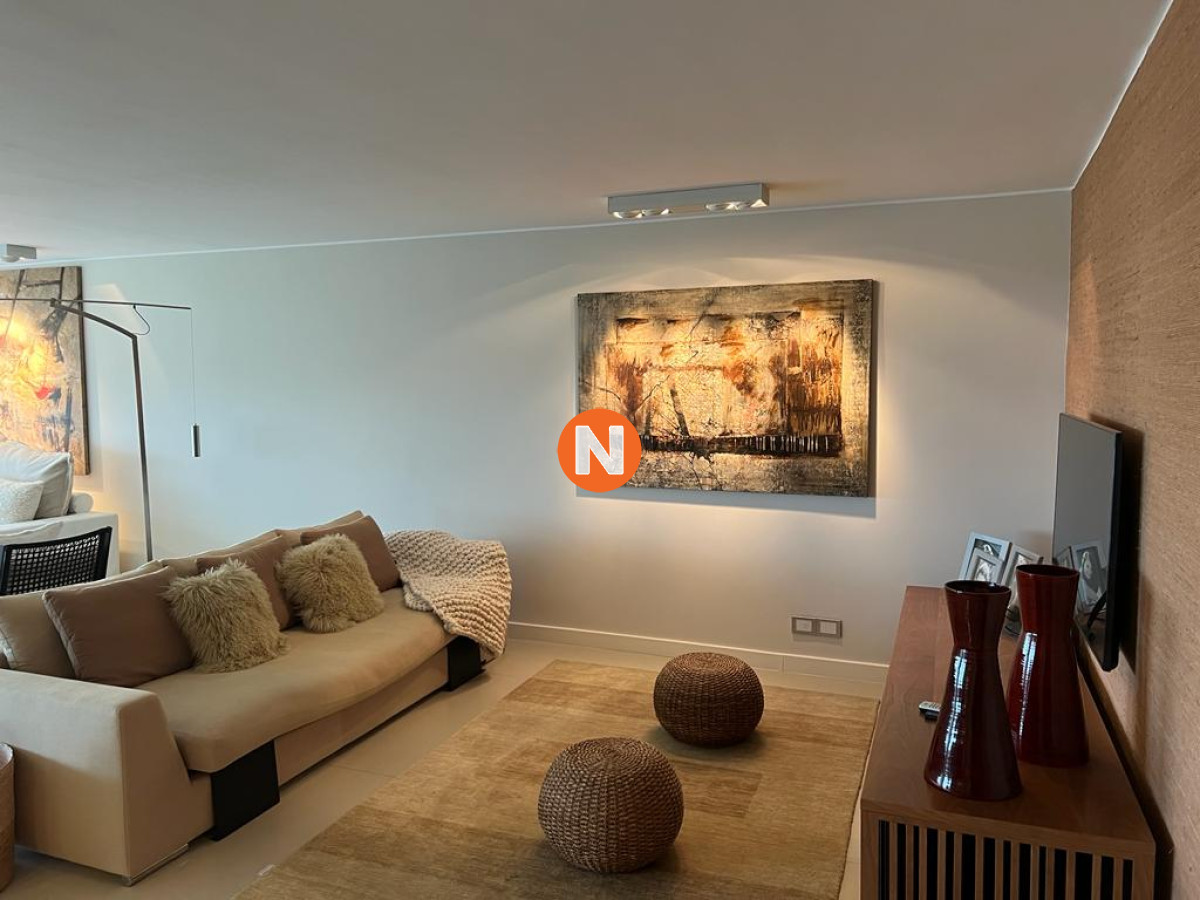Apartamento Ref.219717 - Espectacular Apartamento frente a la playa brava
