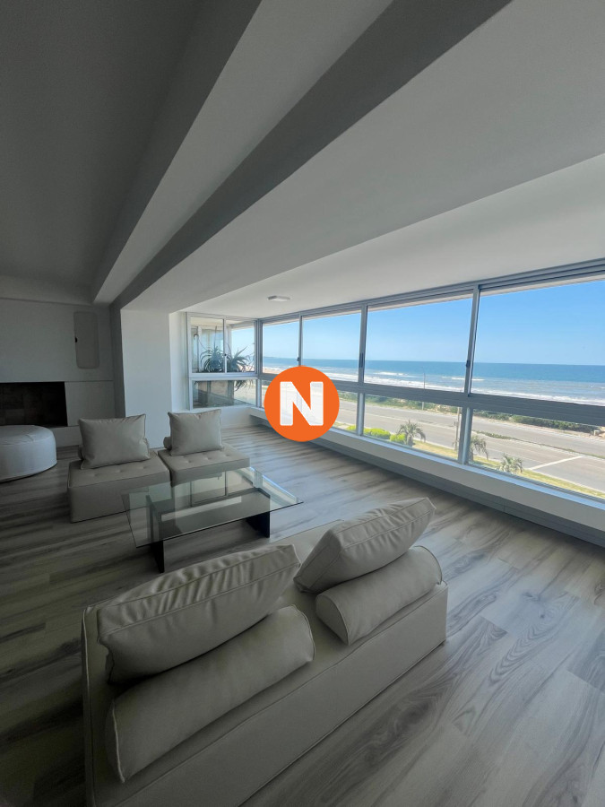 Apartamento Ref.200054 - Apartamento en Venta y Alquiler, Brava, Punta del Este, 4 Dormitorios.