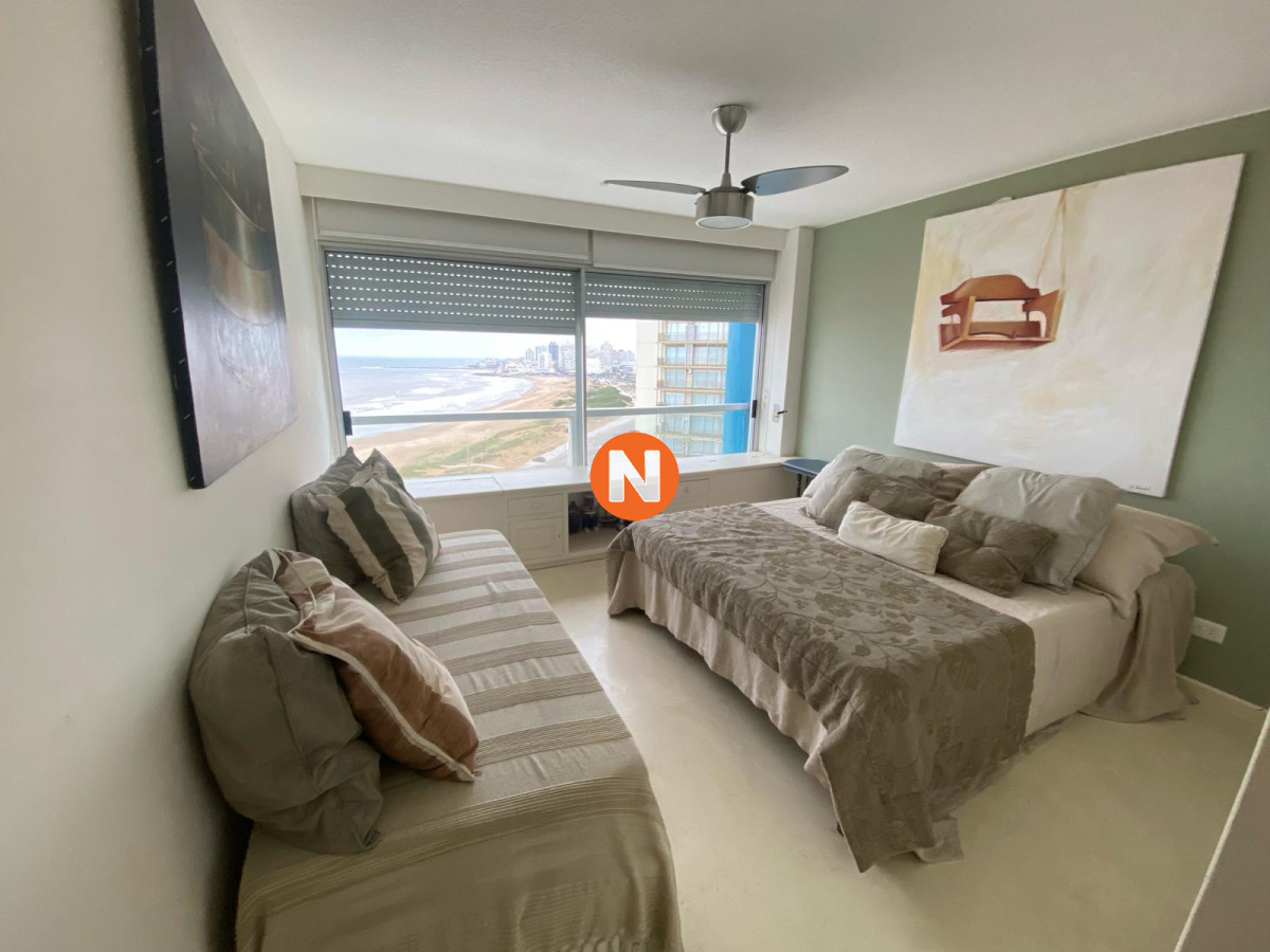 Apartamento Ref.201881 - Apartamento en Venta Playa Brava, Punta del Este, 3 Dormitorios.