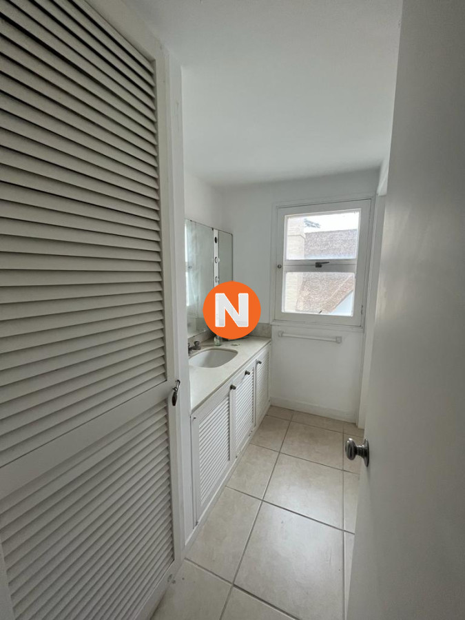 Apartamento Ref.219741 - Apartamento a la venta en Pinares, Punta del Este 4 Dormitorios
